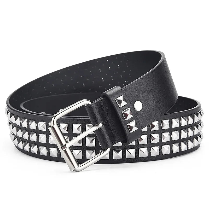 STUDDED BELT